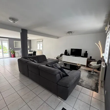 Superbe Maison F5 Terrasse Et Jardin, Au Calme A 15 Min De Colmar Et Mulhouse Apartment *